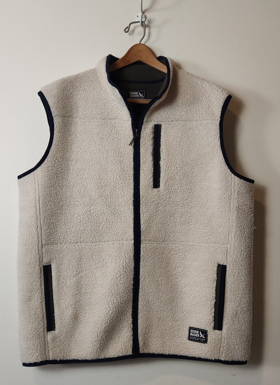 Eddie Bauer Men's Chilali Faux Shearling Fleece Vest Oyster/Olive Size L